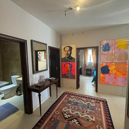 Art Deco Tigne * סליאמה